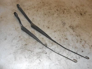 Braccio tergicristallo anteriore Lancia Y anno 1995-2000 coppia - Foto 1 di 2