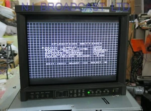 JVC 17inch dt-v1710cg grade 1 monitor with HDSDI input  (800 tv lines) (13500hrs - Picture 1 of 14