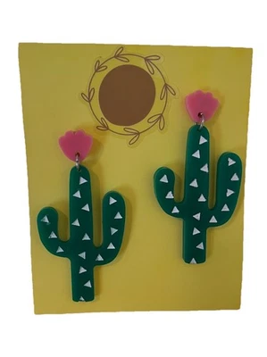 Saguaro Cactus 🌵 Adorables Pendientes Ligeros Verde Rosa Desierto 🏜️ Joyería 🎁 Foto 1 de 4