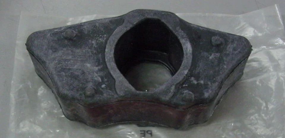 HONDA 1991-2002 MODELOS ST1100 AMORTIGUADOR GOMA RUEDA TRASERA 41241-MT3-003 Foto 1 de 1