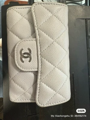 Chanel classic card holder light gray - Image 1 of 4