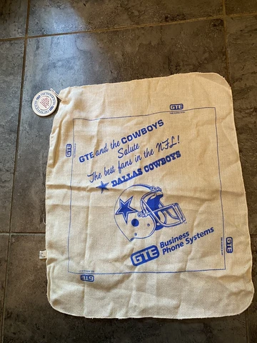 Vintage Dallas Cowboys Towel rally       GTE game giveaway rare 80s Cover