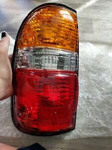 01-04 Toyota Tacoma Left Tail Lamp Assembly