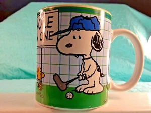 SNOOPY & WOODSTOCK Coffee Mug PEANUTS Double Sided "Hole in One" 12 oz 3.5" - Picture 1 of 12
