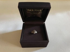  Anello TORCIA ANIME OSCURE fiore verde argento 23 peridoto Masato Ohata  - Foto 1 di 9