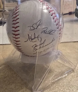 2013 BOSTON RED SOX WORLD SERIES CHAMPS facsimile signed baseball DAVID ORTIZ - Picture 1 of 4