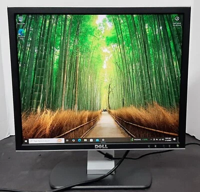 DELL SP1908FPT 19" LCD MONITOR - BLACK w/ Power cord & Stand - Image 1 of 4