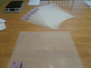 Lot of 6 Sheets #7 Plastic Canvas Mesh 10.5"x13.5" White - Picture 1 of 2