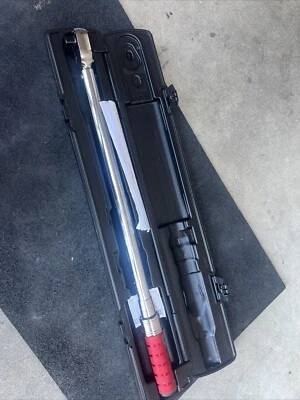 For Snap-on Tools NEW Red 1/2" Drive Click-Type Micro Torque Wrench QE3R250r - Image 1 of 4