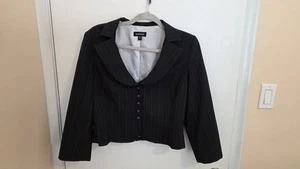 BeBe Blazer Black Pinstripe Blazer 5 Button Closure Size 10 Office Cocktail - Picture 1 of 10