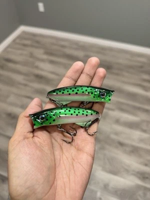 Popper de trucha arco iris totalmente personalizado  Foto 1 de 4