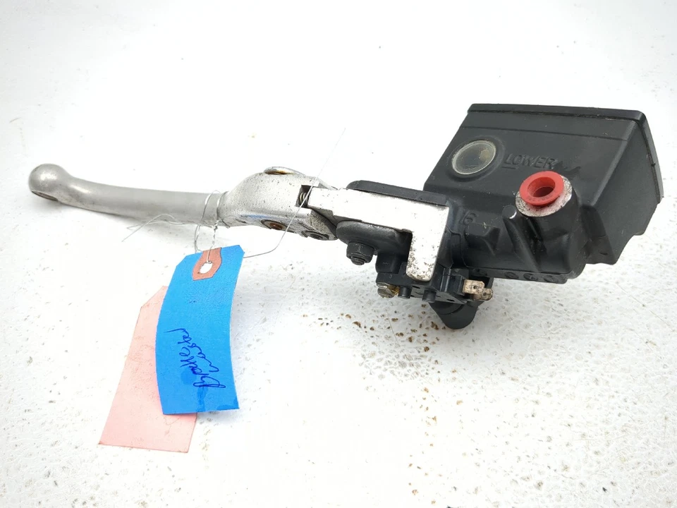 Cilindro maestro de freno delantero derecho Yamaha FZ6R FZ6 09-17 Foto 1 de 4