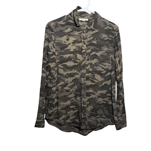 Beach Lunch Lounge Shirt Women's Medium Green Camo Button Up Collared Top - Picture 1 of 9