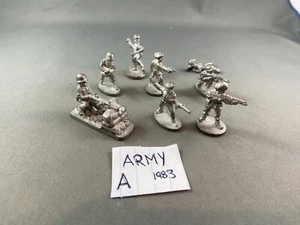 1983 Granatieri Miniature Piombo Metallo Figure Soldati e Esercito Richiamo di Cthulhu - Foto 1 di 6