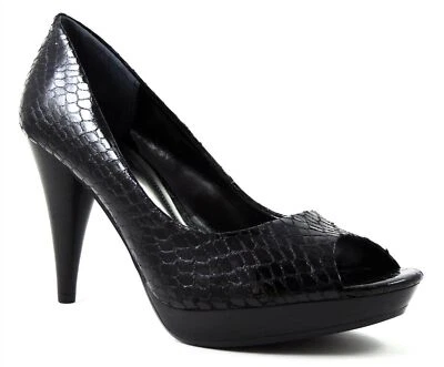 Style&co. Zapatos de salón para mujer Celine punta abierta negro estampado de serpiente talla 8,5 M Foto 1 de 4