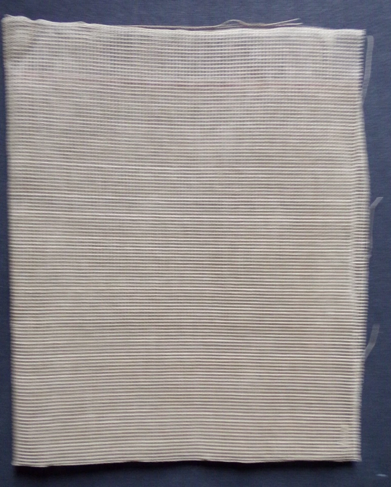 § coupon canevas antique 43 x 51,5 cm - Photo 1/1