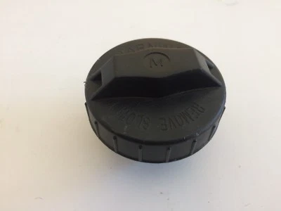 Volvo S60 S80 V70 XC70 XC90 Gas Cap Fuel Cap OEM - Image 1 of 4