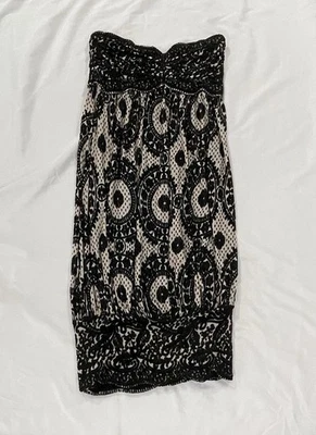 Vestido Diane Von Furstenberg Marcella sem alças preto veludo burnout tamanho 8 - Imagem 1 de 4