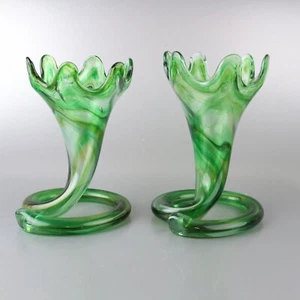 Lot of 2 Unique Vintage Green Swirl Art-glass Vase - Picture 1 of 6