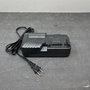 Metabo HPT UC18YKSL 14.4-18V Li-Ion Battery Charger - Black/No  Box Included - Picture 1 of 3