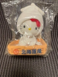 Hokkaido Limited Edition Hello Kitty Rare Squid Plush Toy - Picture 1 of 2