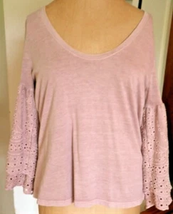American Eagle Bell Sleeve Soft & Sexy Mauve Cotton Rayon Eyelet Crop Top M - Picture 1 of 7