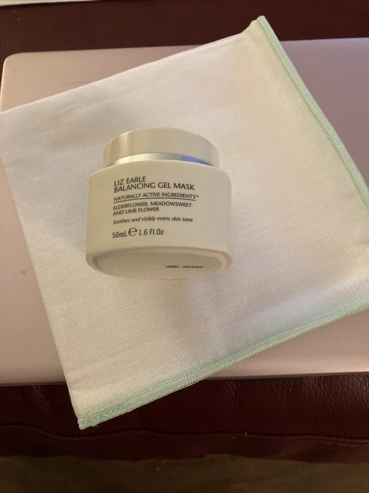 Liz Earle Balancing Gel Mask 50ml & Muslin Cloth New - Image 1 of 1