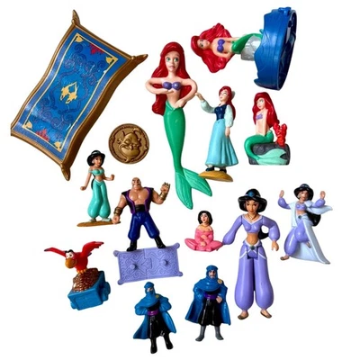 Lote de figuras de juguete Happy Meal de McDonalddin y la Sirenita de Disney Aladdin y McDonald's Foto 1 de 4