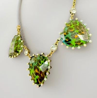 BETSEY JOHNSON 3 сердце регулируемый ошейник зеленый леопард кристалл ожерелье злой - Изображение 1 из 4