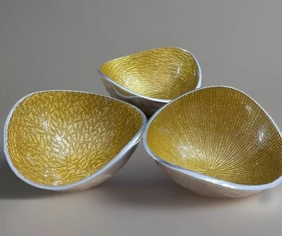 Винтажный середины века изогнутые губы золото металлическая эмаль алюминиевые гайки чаши комплект 3 - Изображение 1 из 4