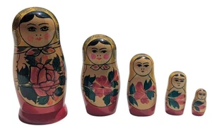 Raro conjunto de 5 piezas de muñecas rusas de anidación matrioska estampadas hechas en la URSS - Imagen 1 de 3