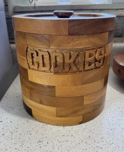 Large Wooden Cookie Jar Canister - Picture 1 of 10