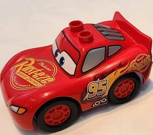 Lego Duplo Lightning McQueen Rust-eze rot Auto Disney Pixar Cars Film - Bild 1 von 3