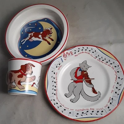 RARO Tiffany & Co. Rima Infantil Infantil Juego de 3 Piezas “Hey Diddle Diddle” En muy buena condición. Foto 1 de 4