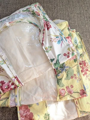 Three  Floral Under Bed Closet Storage Blanket Clothe  Zipper Clear 40”x 18” X6” - Image 1 of 4