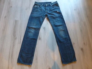 Diesel LARKEE Jeans Mens 30x32 (32x32.5) Button Fly Denim Regular Straight Fit - Picture 1 of 11