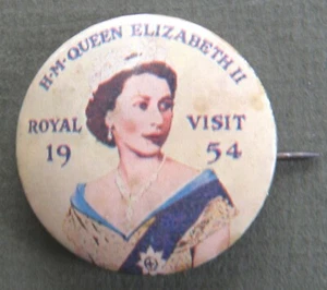 H.M. Queen Elizabeth II Royal Visit 1954 Badge - Picture 1 of 2