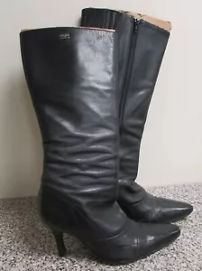 Buffalo London Knee High Black Leather Heel Boots In Size 6UK - Picture 1 of 10