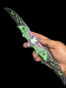 Zombie Skull Tactical Dual Blade Bat Spring Assisted Open Folding Pocket Knife G - Picture 1 of 8