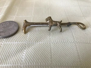 Vintage Goldtone Metal Terrier Dog Riding Crop Bar Pin Brooch p911 - Bild 1 von 3