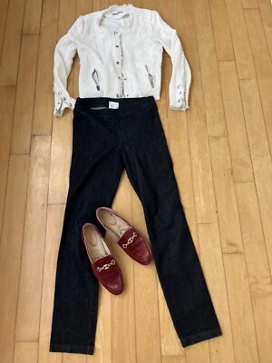 Pantalones de mezclilla elásticos ajustados con enjuague oscuro The ROW - $895 - Pequeños Foto 1 de 4