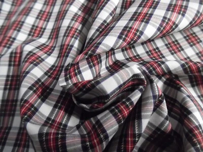 PIMA ALGODÓN CÉSPED~PEQUEÑO TARTÁN A CUADROS~NEGRO/ROJO/BLANCO~18"x30"~TELA MUÑECA Foto 1 de 3