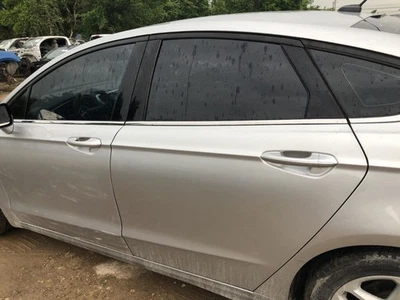 2013 2014 2015 2016 FORD FUSION Rear Side Door Left Driver UX Silver      942575 — 第 1/4 张图片