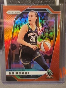 2024 Panini Prizm WNBA Sabrina Ionescu Red Prizm /299 - Bild 1 von 7