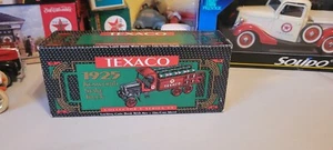 ERTL Texaco 1925 Kenworth Stake Truck with Barrels 1/34 Scale Diecast Bank MIB - Picture 1 of 4