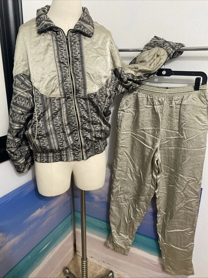 Vintage Womens Le Coq Sportif Tennis/Windbreaker & Pants Set Size SMALL - Image 1 of 4