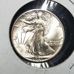1941-S Walking Liberty Half Dollar ☆☆Sieht Stempelglanz aus, wurde aber geschlagen☆☆ - Bild 1 von 2