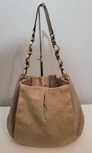 Vince Camuto Hobo Shoulder Tote Bag Taupe Tan Leather Chain Accent Boho - Picture 1 of 16