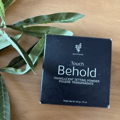 Younique Touch Behold TRANSLUCENT SETTING POWDER O.37 Oz NEW IN BOX Sealed - Image 1 of 3