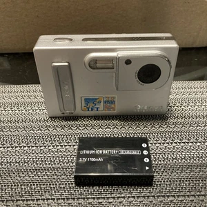 Oregon Scientific fotocamera digitale compatta 3,0 megapixel argento con batteria VINTAGE - Foto 1 di 17